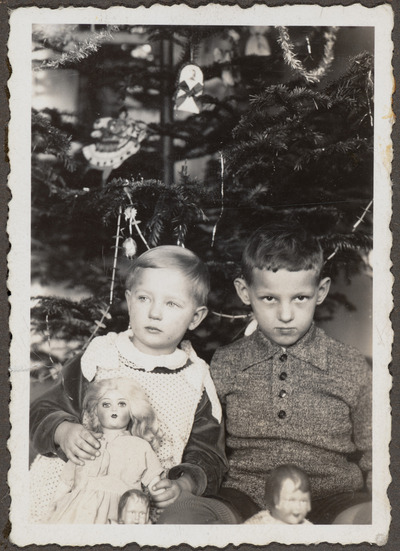 Zdjęcie - MuForanek, czyli filmowy poranek dla dzieci | Warsztaty rodzinne z wykonywania ozdób choinkowych